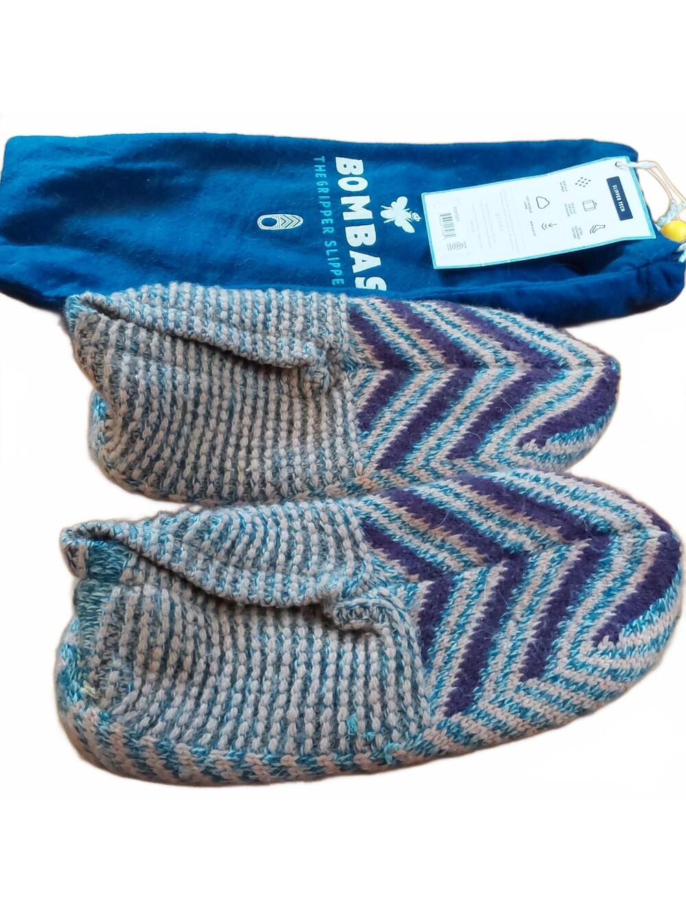 NWT Bombas Gripper Slippers